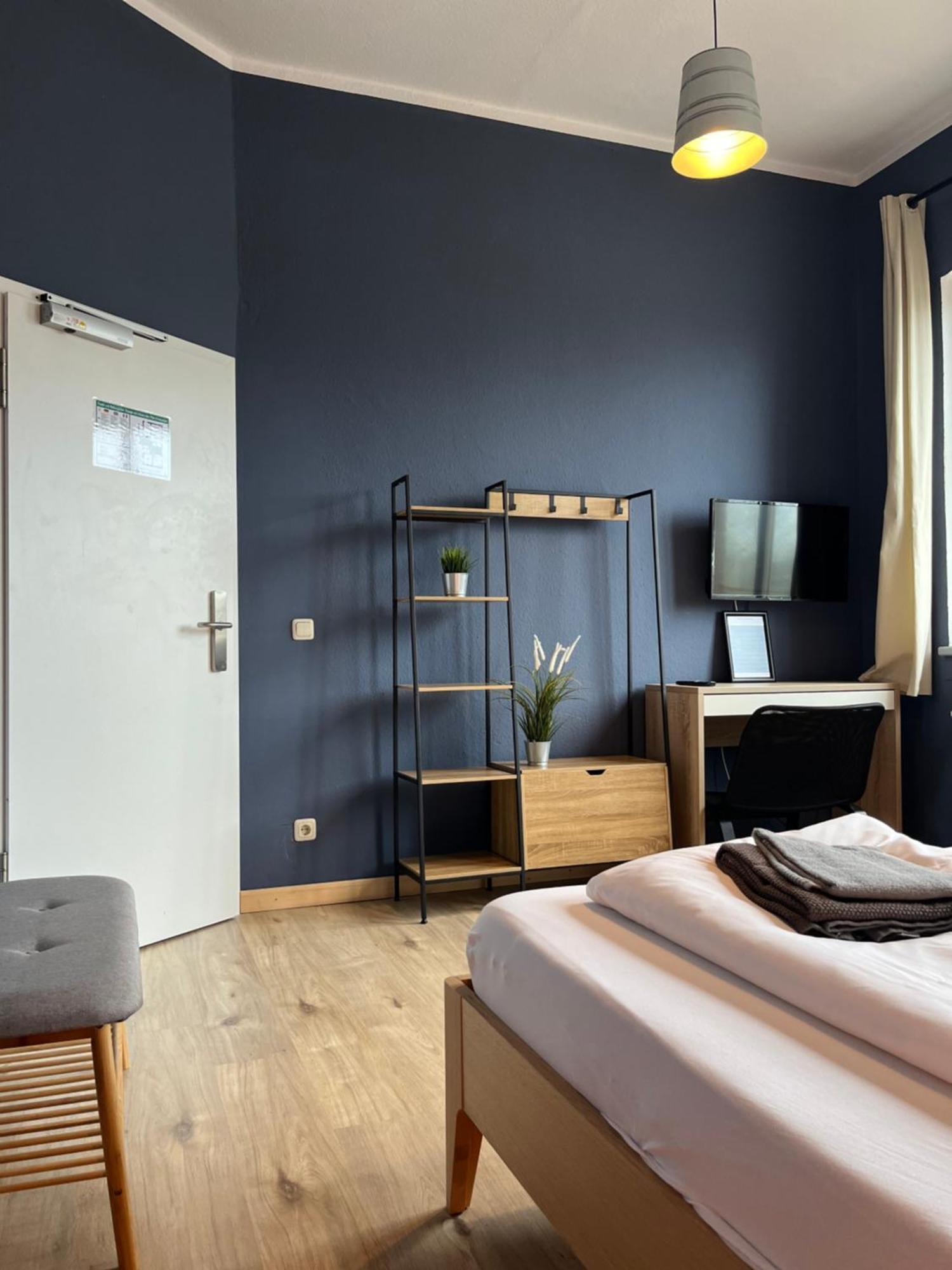 Blue Doors Hostel Ktv Rostock Bagian luar foto