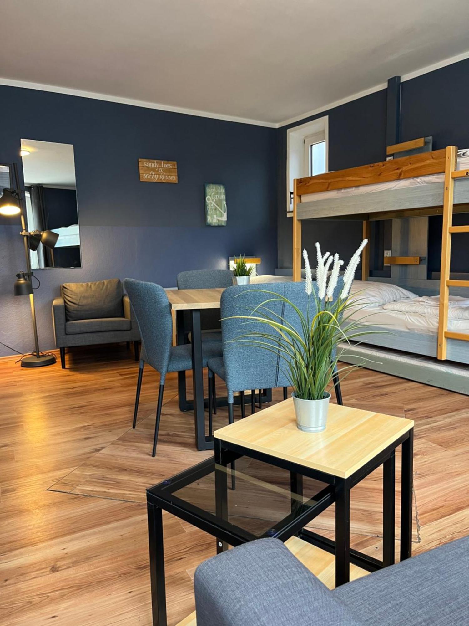 Blue Doors Hostel Ktv Rostock Bagian luar foto