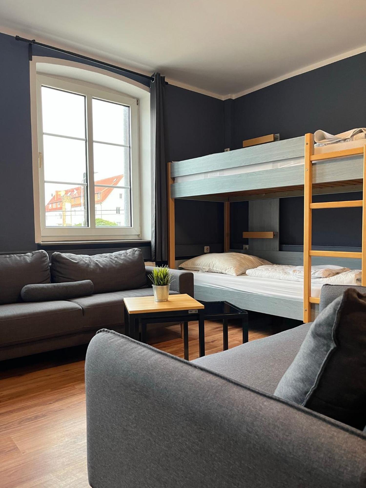 Blue Doors Hostel Ktv Rostock Bagian luar foto