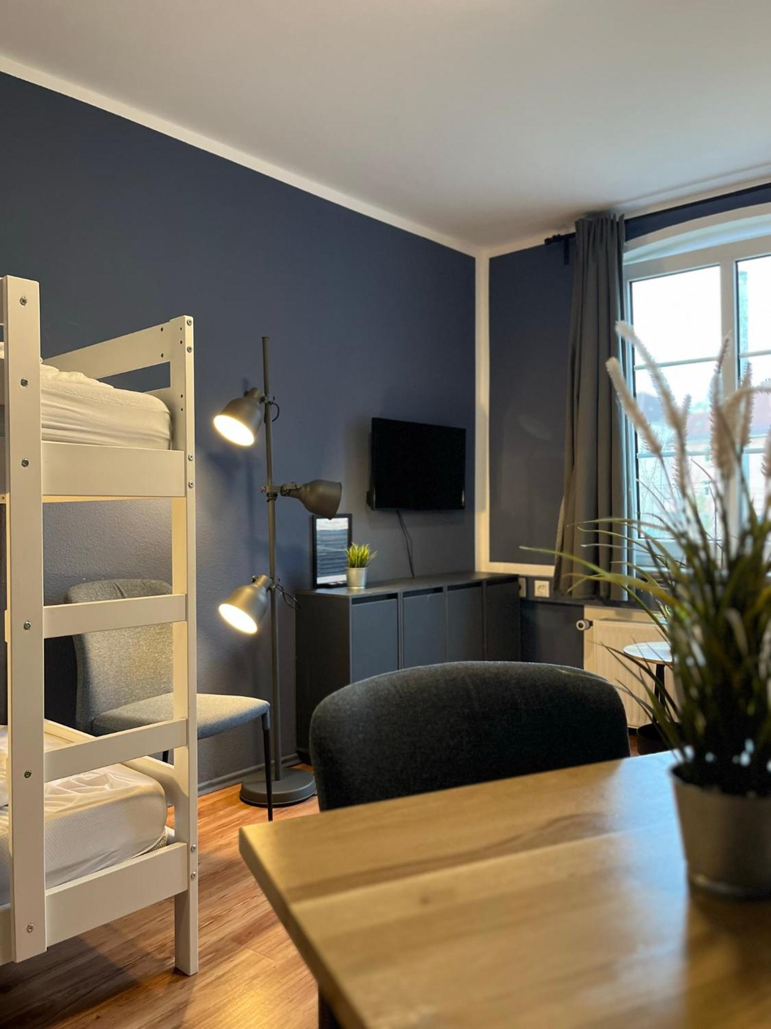 Blue Doors Hostel Ktv Rostock Bagian luar foto